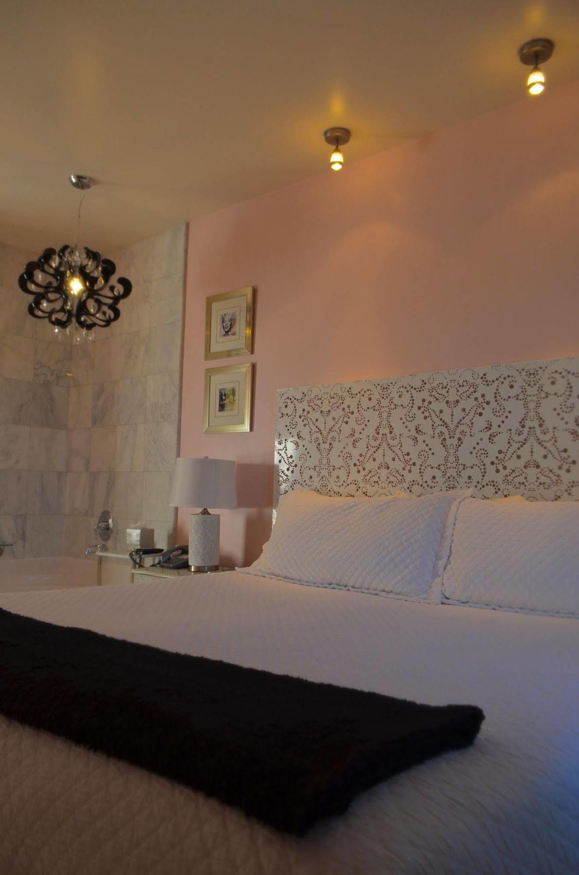 Hotel 1110 (Adults Only) Монтерей Екстериор снимка